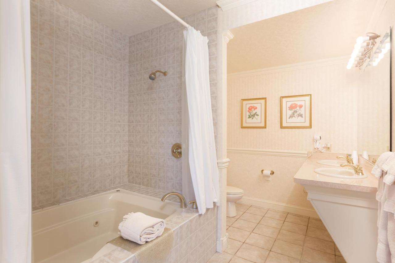 The Blue Heron Bed & Breakfast